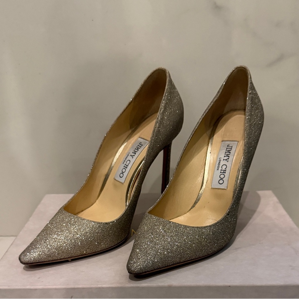 Jimmy Choo Gold/Silver Glitter Shoe With Box size 8 (38)
100 height